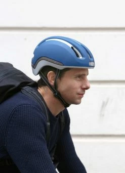 Casque Lumineux Pour Cycliste Urbain - Nutcase -Accessoires vélo Soldes casque lumineux pour cycliste urbain nutcase 5