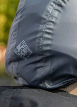 Couvre Casque Vélo Imperméable - Tucano Urbano -Accessoires vélo Soldes couvre casque velo impermeable tucano urbano 2