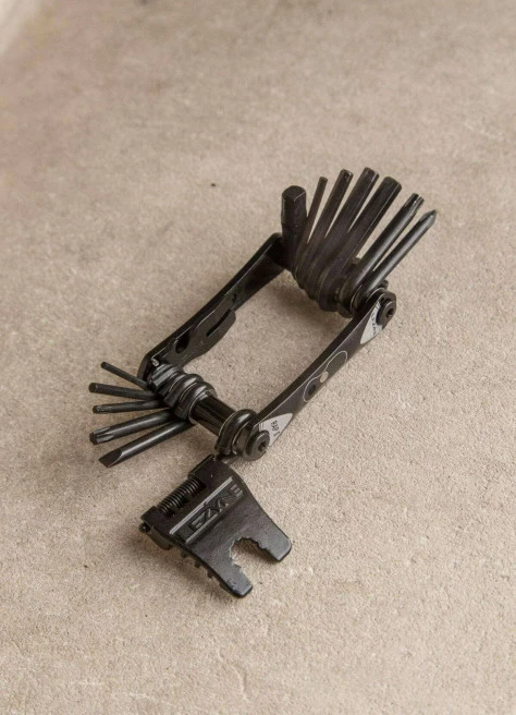 Multi-outil Vélo Ultra Complet RAP II - 24 - Lezyne 1 Multi-outil Vélo Ultra Complet RAP II - 24 - Lezyne