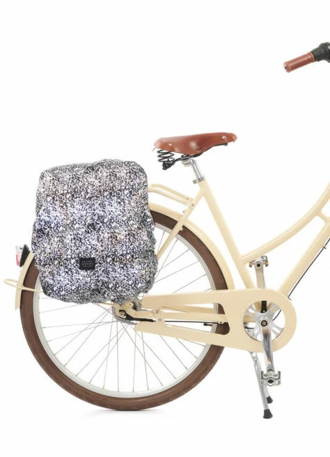 Protection De Pluie Pour Sacs Ou Paniers Vélo - Weathergoods Sweden 5 Protection De Pluie Pour Sacs Ou Paniers Vélo - Weathergoods Sweden – Image 5
