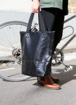 Page de garde -Accessoires vélo Soldes sac a main velo porte bagages dahlia monroe 1